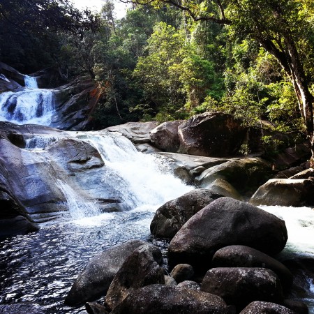 5-cascade josephine falls