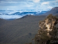 katoomba kiosque lookout brumeux et nuageux