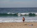 surfeur bord de mer manly 4