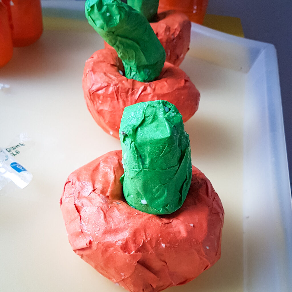 citrouille papier maché